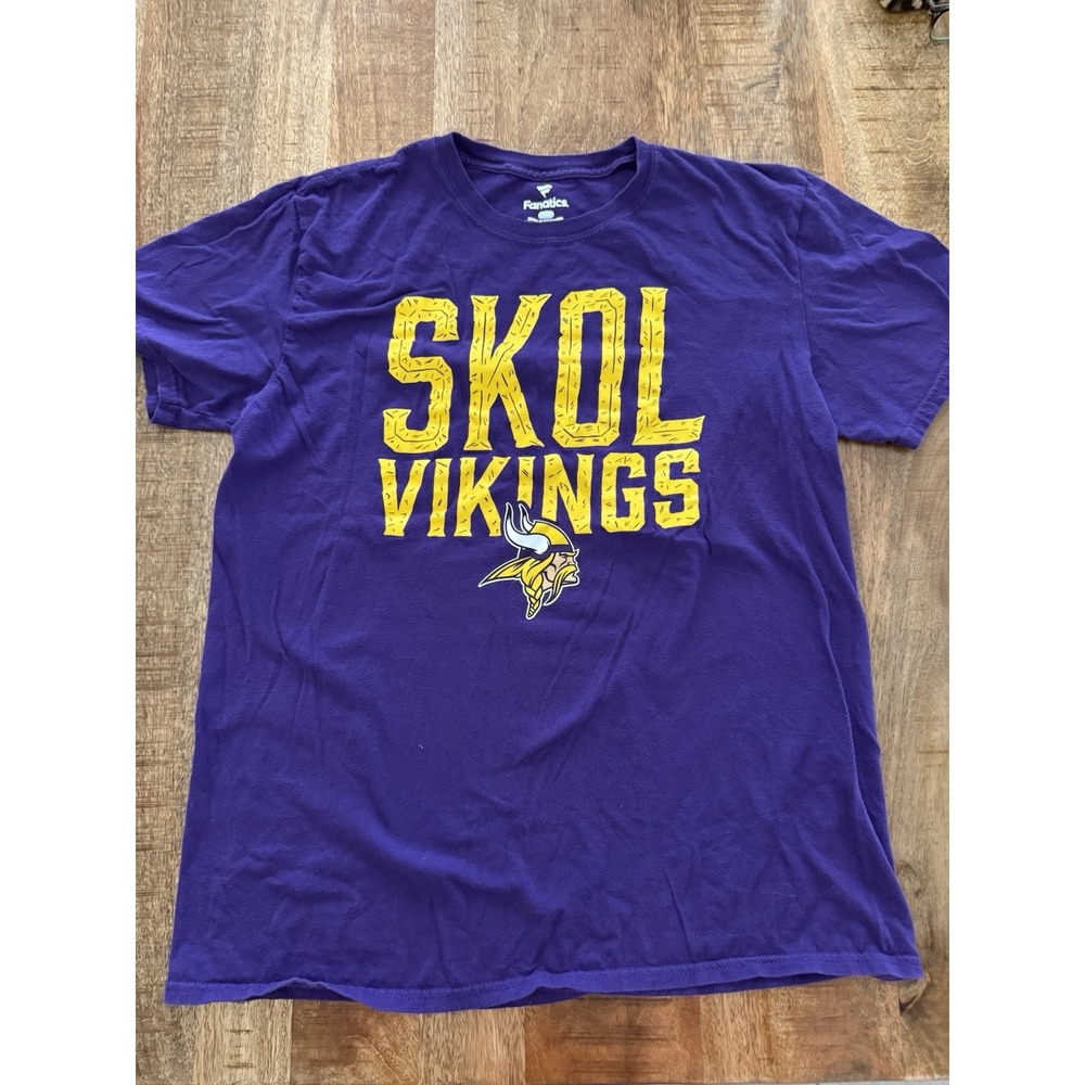 Minnesota Vikings SKOL T Shirt Men's L Purple Fanatics NFL Football Graphic Tee